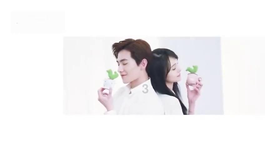 闪亮派对上的女孩